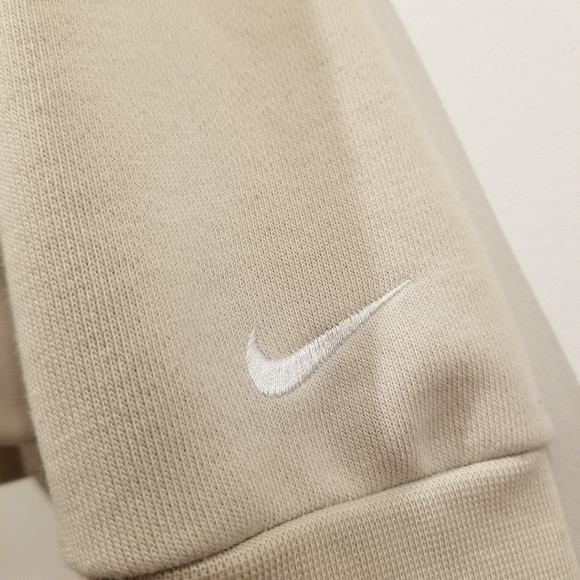 Nike Dri-Fit Crop Sweater - Picture 3 of 5